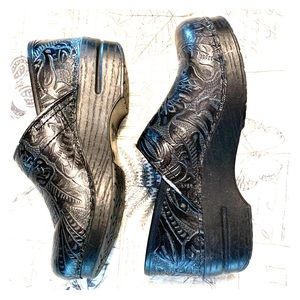 Women’s Dansko Clogs - Size 39